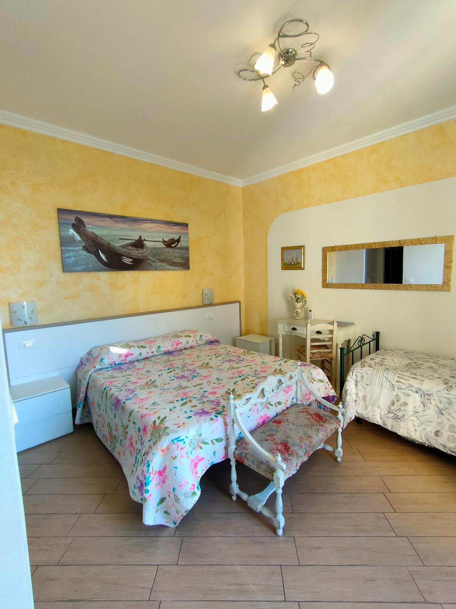 La Casa Del Sole Hotel Sanremo Eksteriør billede