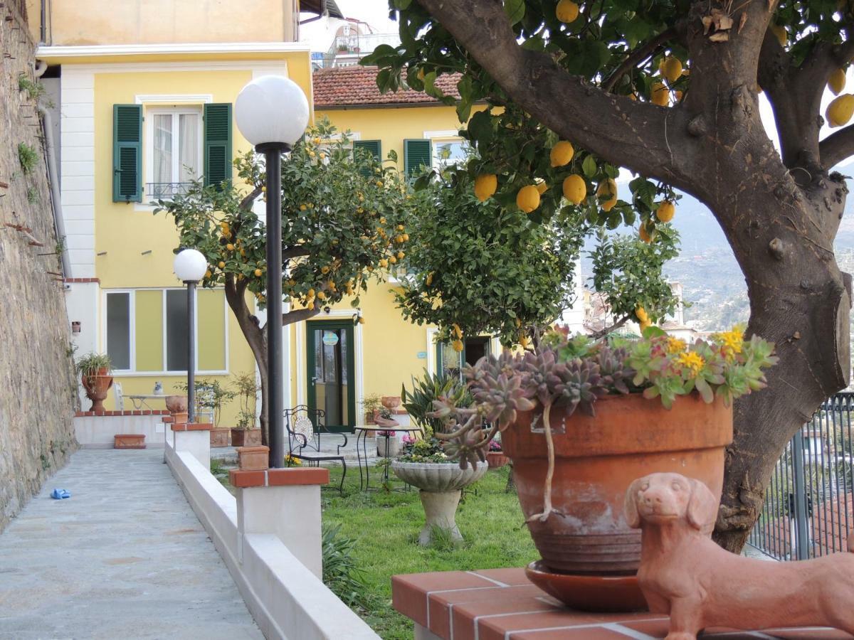 La Casa Del Sole Hotel Sanremo Eksteriør billede